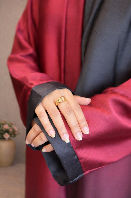 Ayena tie dye luxury abaya for women in Pakistan by Abdanis