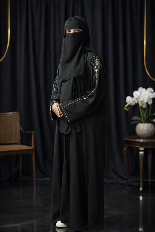 Black Shoulder & Back Contrast Handwork Luxury Abaya| Abdanis