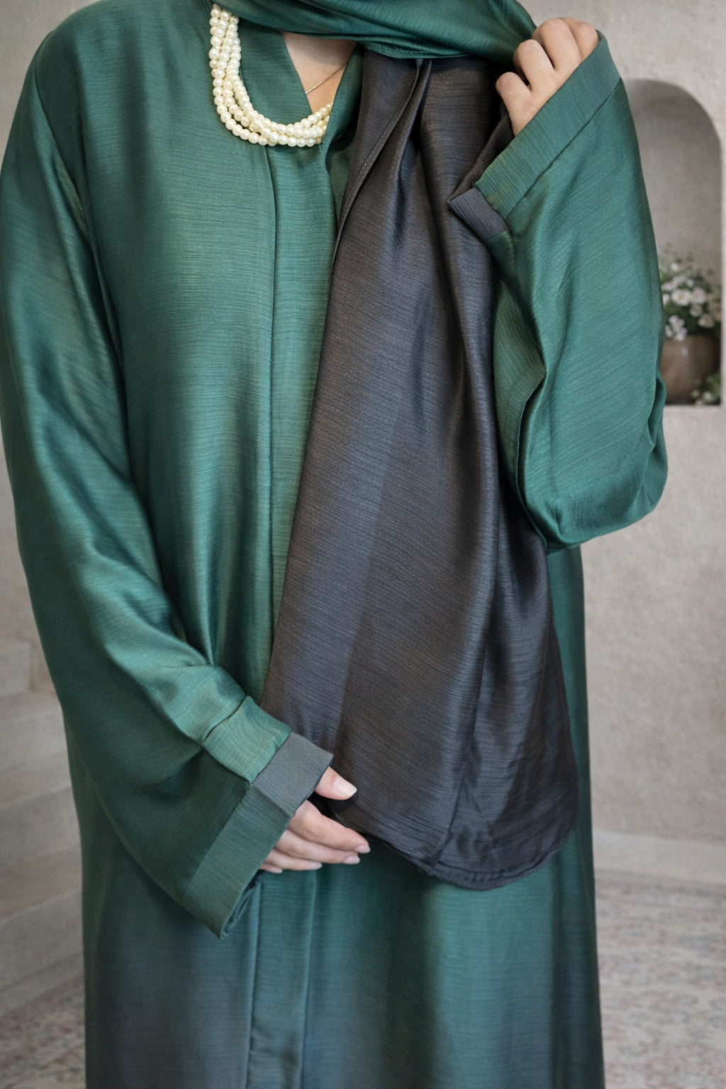 Emerald Green Black Ombre Tie Dye Front Open Korean Silk Abaya – Premium Modest Wear Pakistan | Abdanis