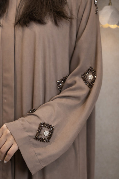 Layla diamond cut luxury abaya for women in Pakistan by Abdanis
